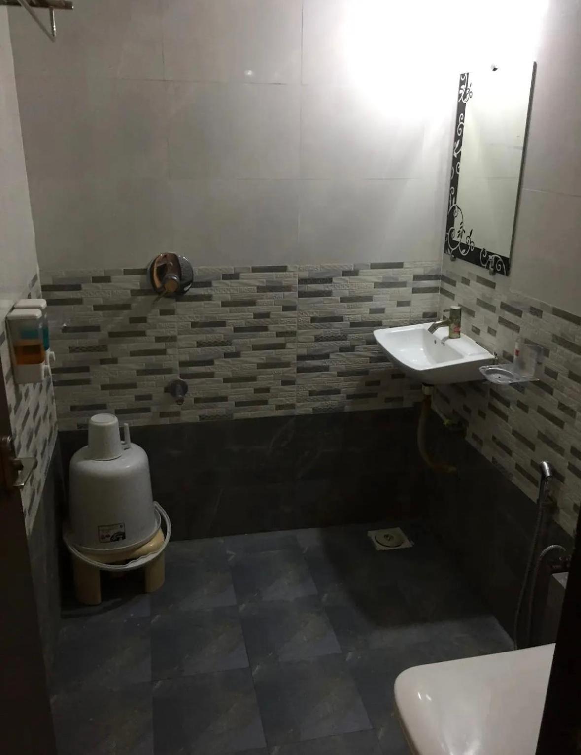 Bardoli Hotel Bluediamond מראה חיצוני תמונה