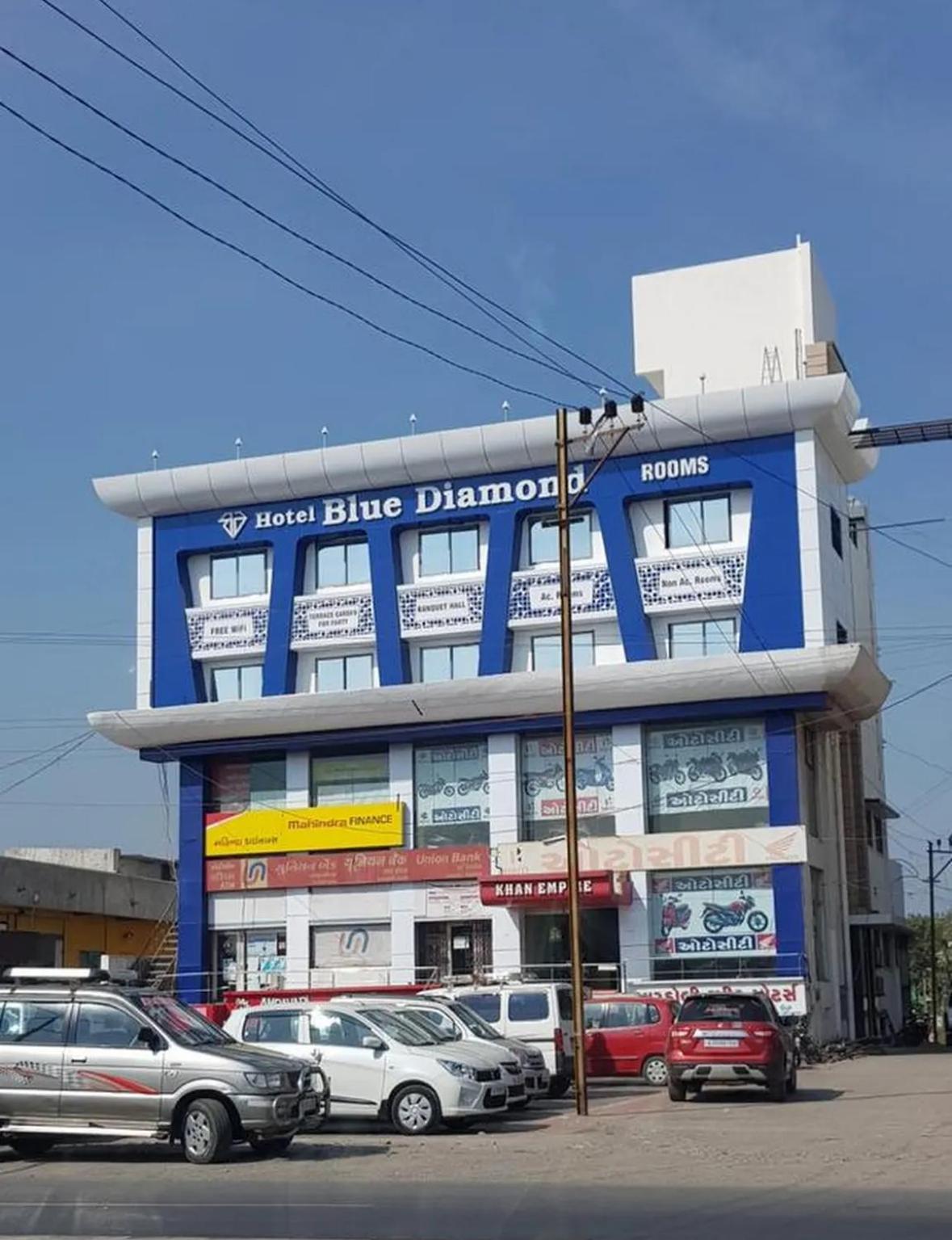Bardoli Hotel Bluediamond מראה חיצוני תמונה